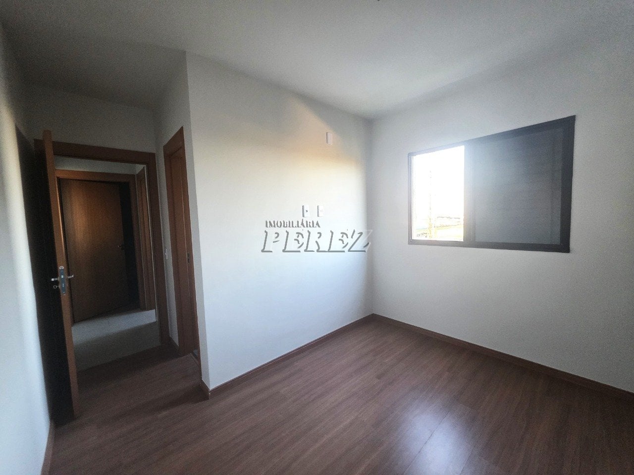 Apartamento para alugar no Edifício Ever - Região norte de Londrina
