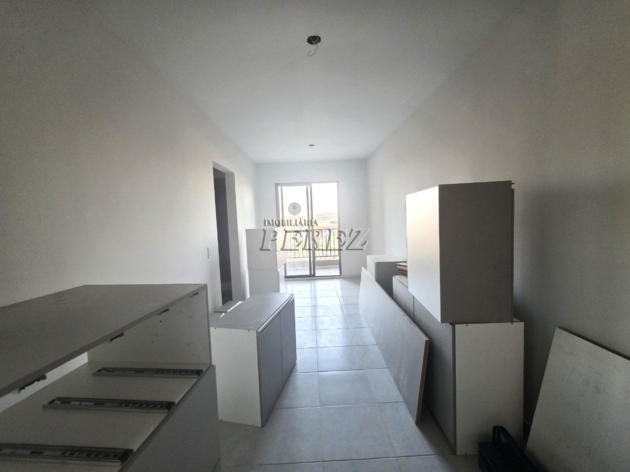 Apartamento para alugar no Edifício Ever - Região norte de Londrina