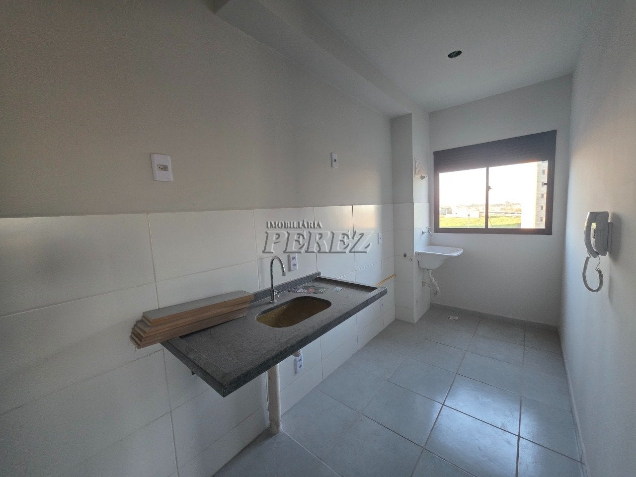 Apartamento para alugar no Edifício Ever - Região norte de Londrina