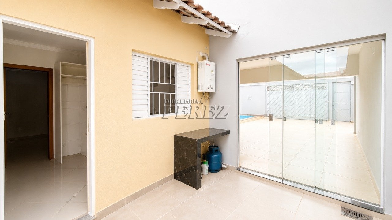 Casa com 3 quartos para venda e locação no Alpes, Londrina