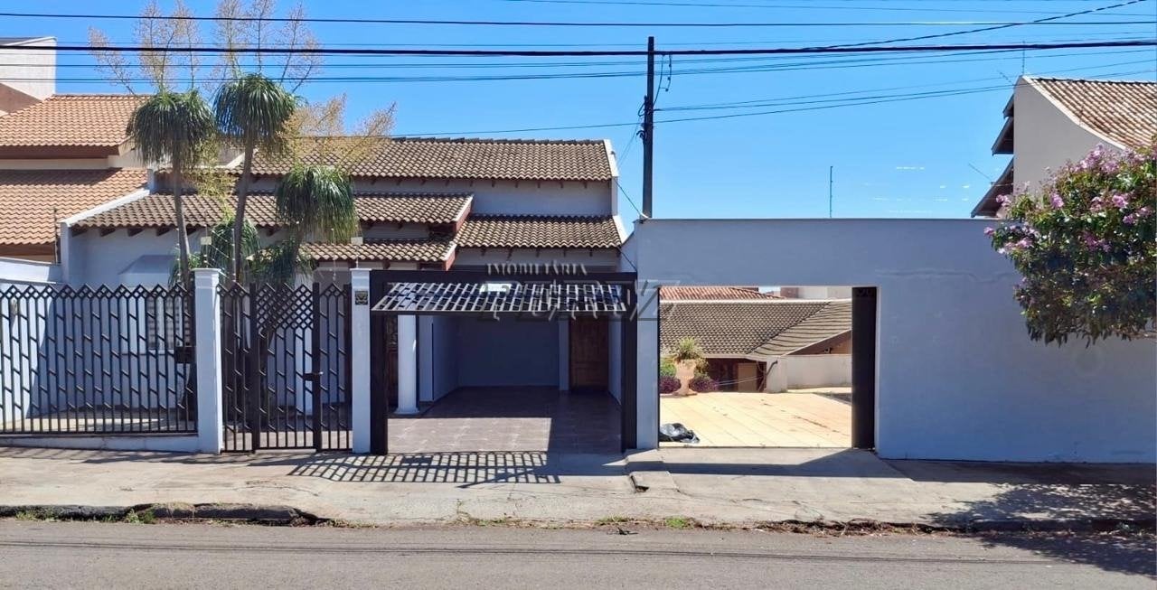Casa à venda no Conjunto Habitacional Saltinho, região sul de Londrina