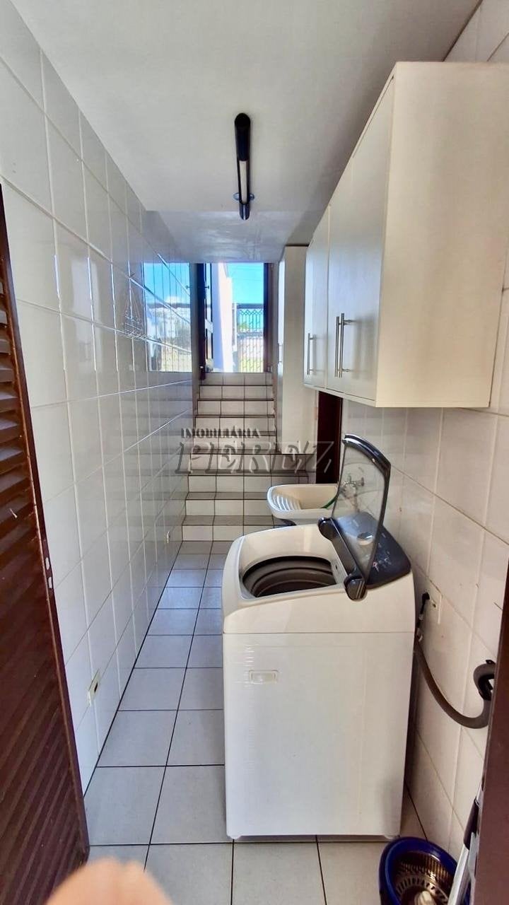 Casa à venda no Conjunto Habitacional Saltinho, região sul de Londrina