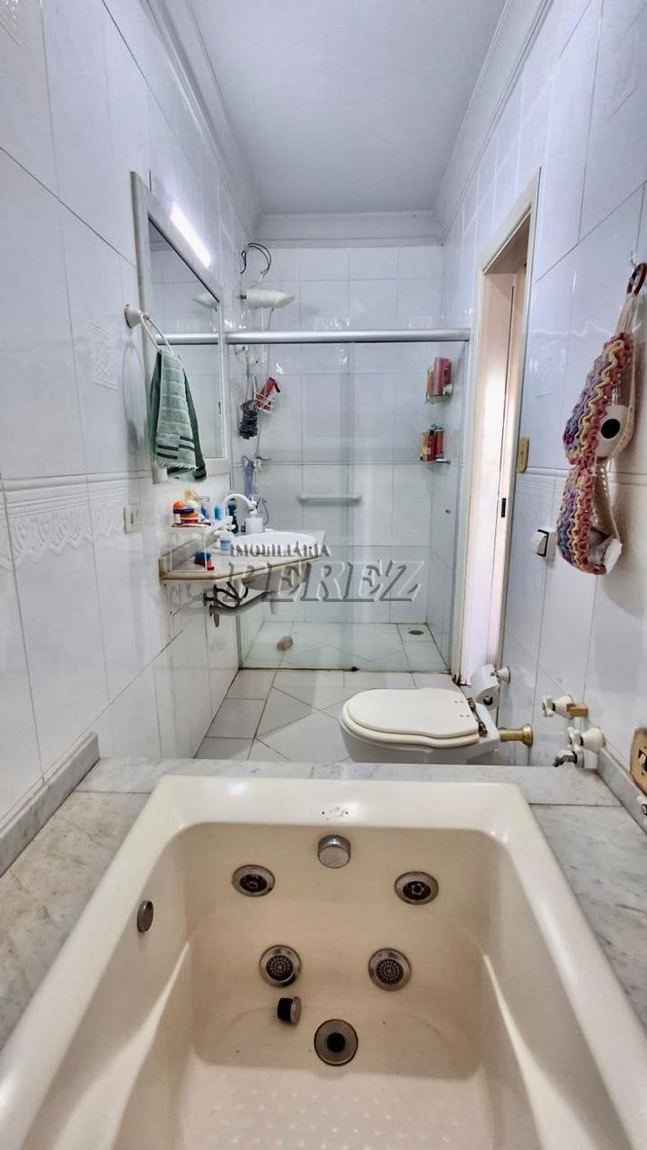 Casa à venda no Conjunto Habitacional Saltinho, região sul de Londrina