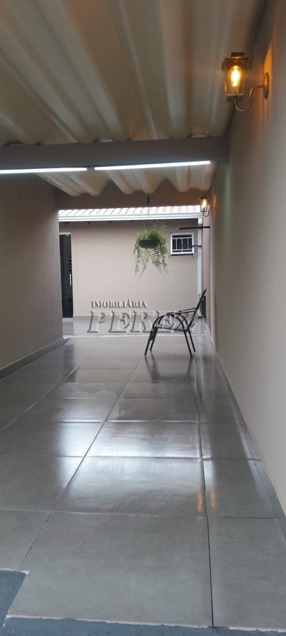 Casa à venda no Conjunto Habitacional Saltinho, região sul de Londrina