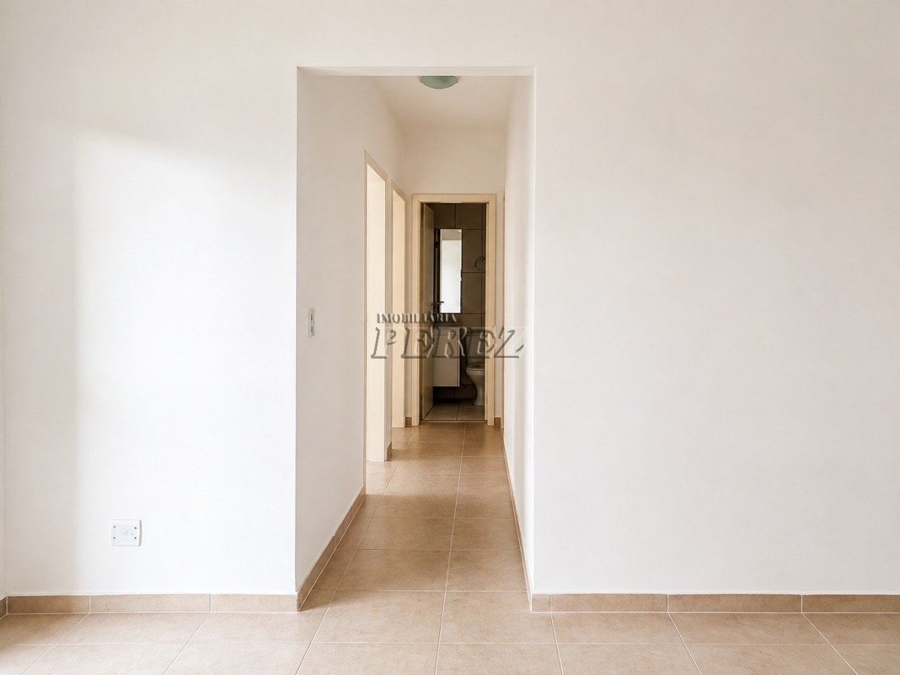 Apartamento para alugar no Edificio Villa Bella Residence, na região leste de Londrina