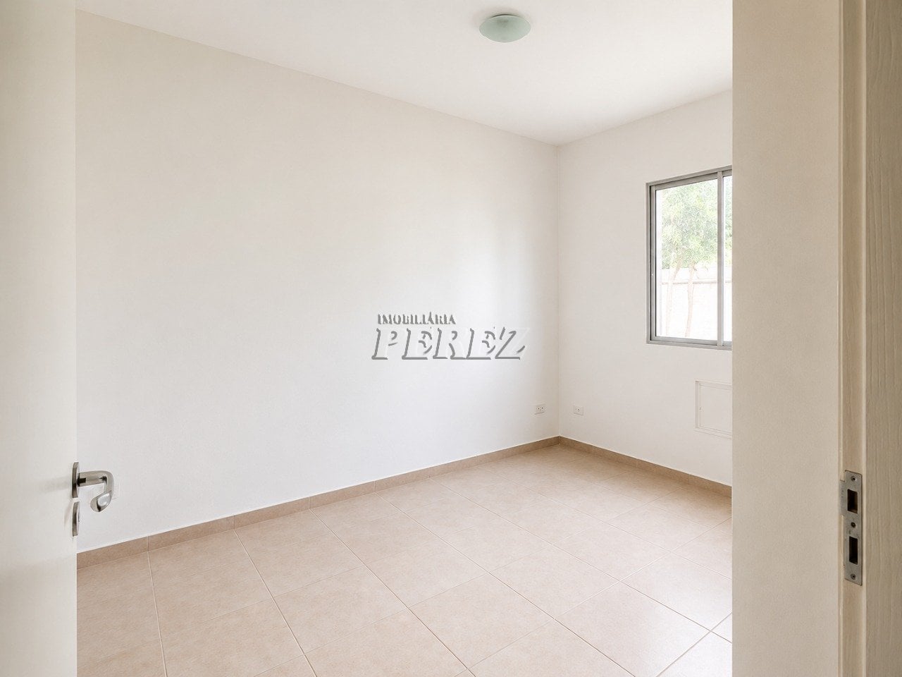 Apartamento para alugar no Edificio Villa Bella Residence, na região leste de Londrina