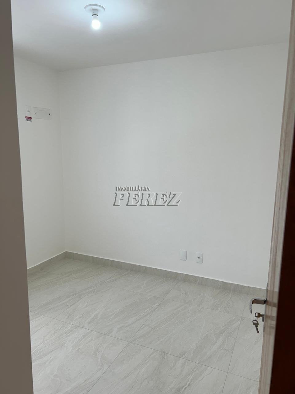 Apartamento à venda no Spazio La Vitta na região oeste de Londrina - Colinas