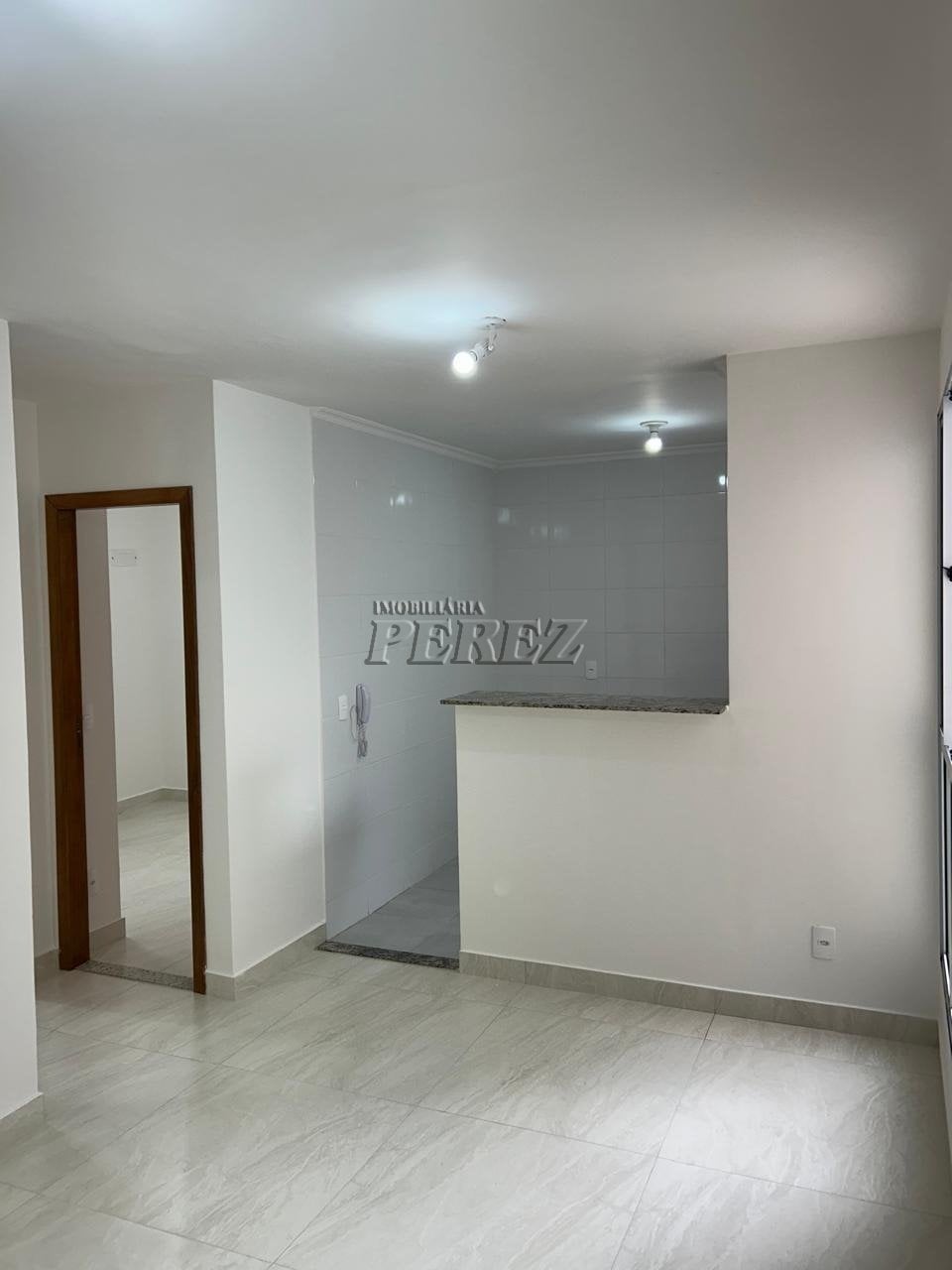 Apartamento à venda no Spazio La Vitta na região oeste de Londrina - Colinas