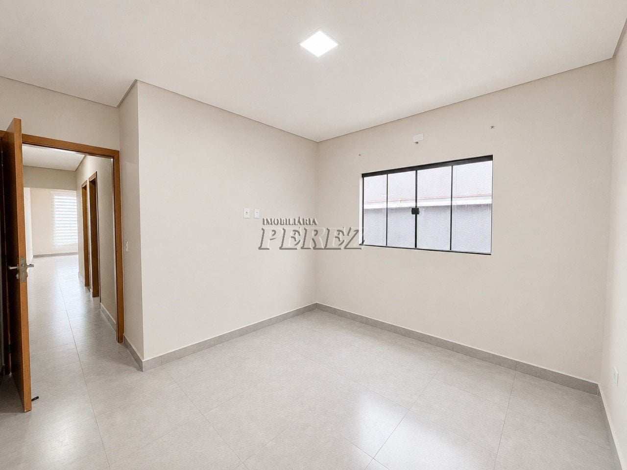 Casa à venda e locação no Jardim Montecatini, região leste de Londrina