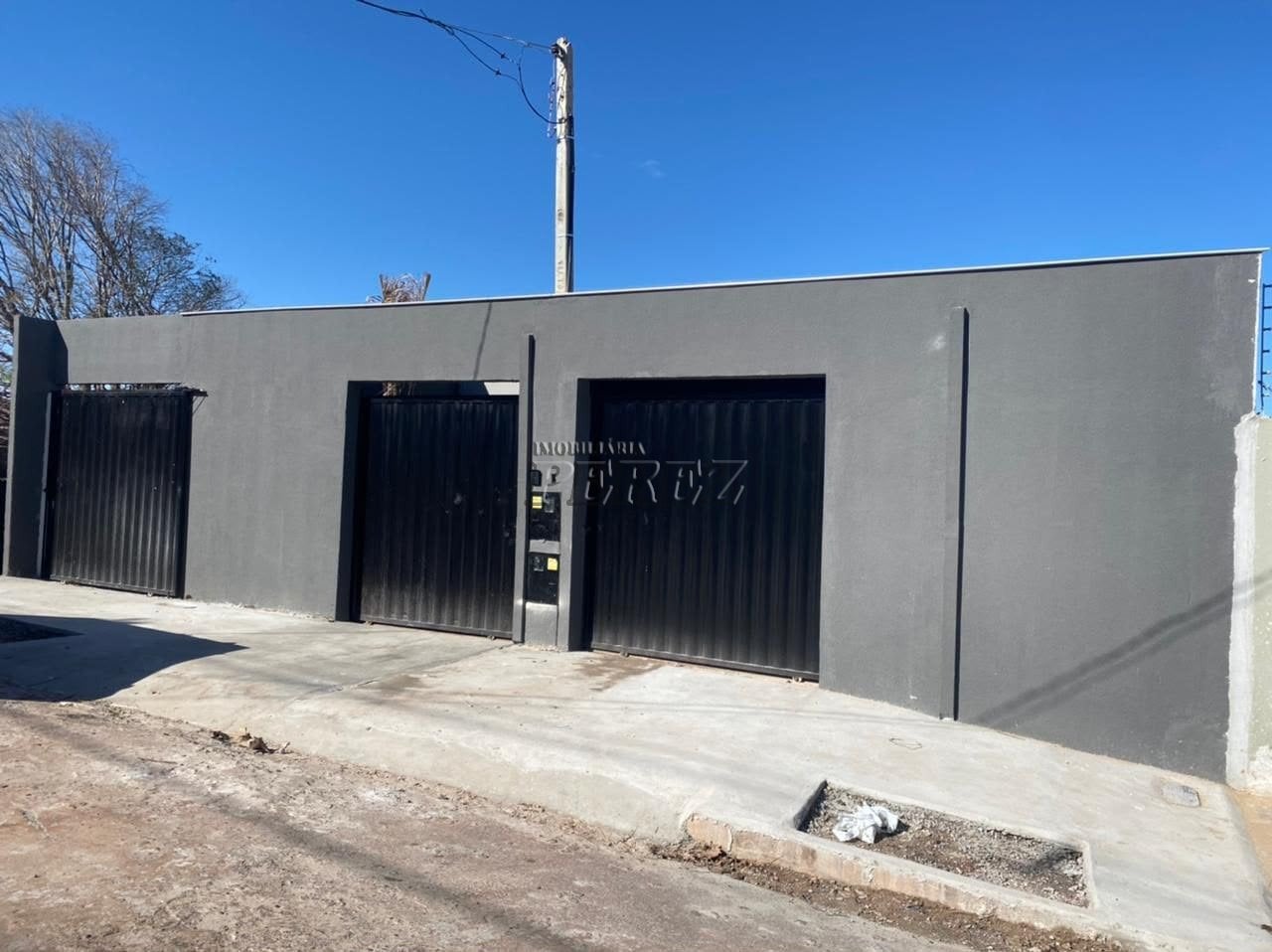 Casa para alugar na região oeste de Londrina - Jardim Tókio