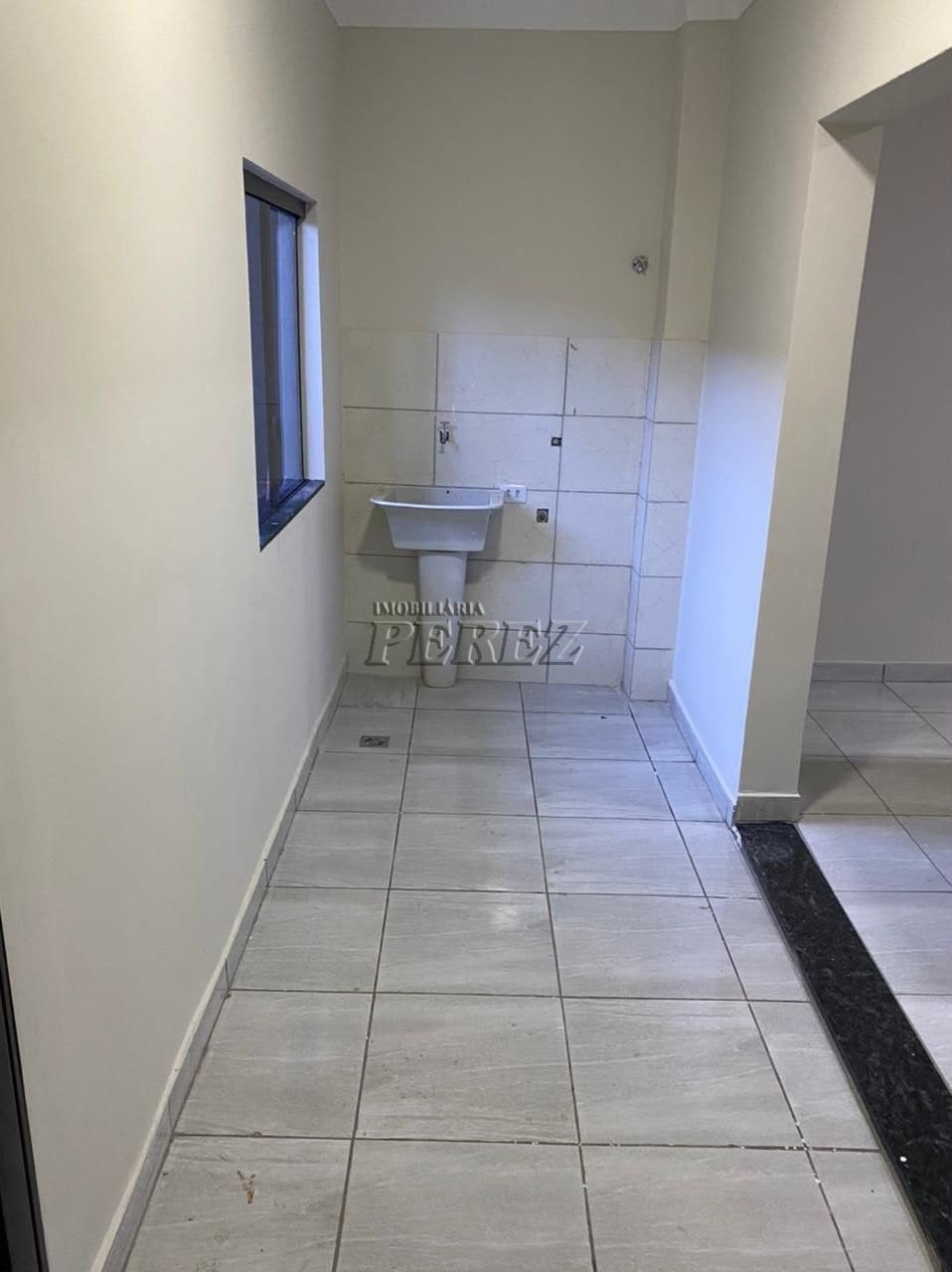 Casa para alugar na região oeste de Londrina - Jardim Tókio