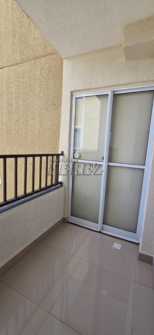 Apartamento à venda no Residencial Laguna Di Córdoba na região leste de Londrina - Acquaville
