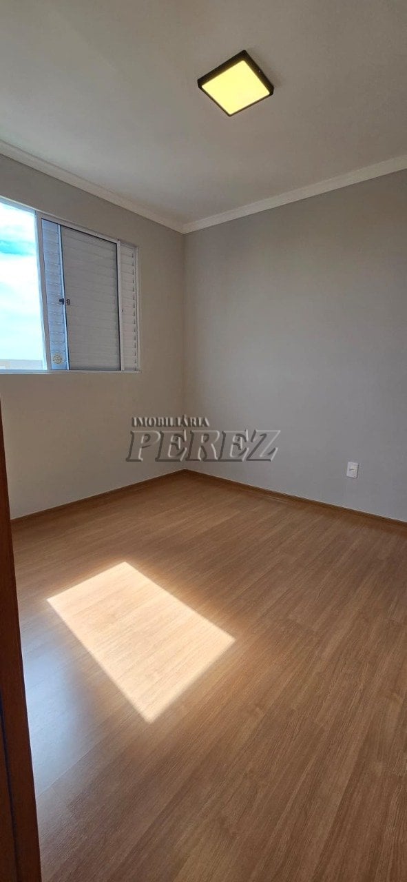 Apartamento à venda no Residencial Laguna Di Córdoba na região leste de Londrina - Acquaville