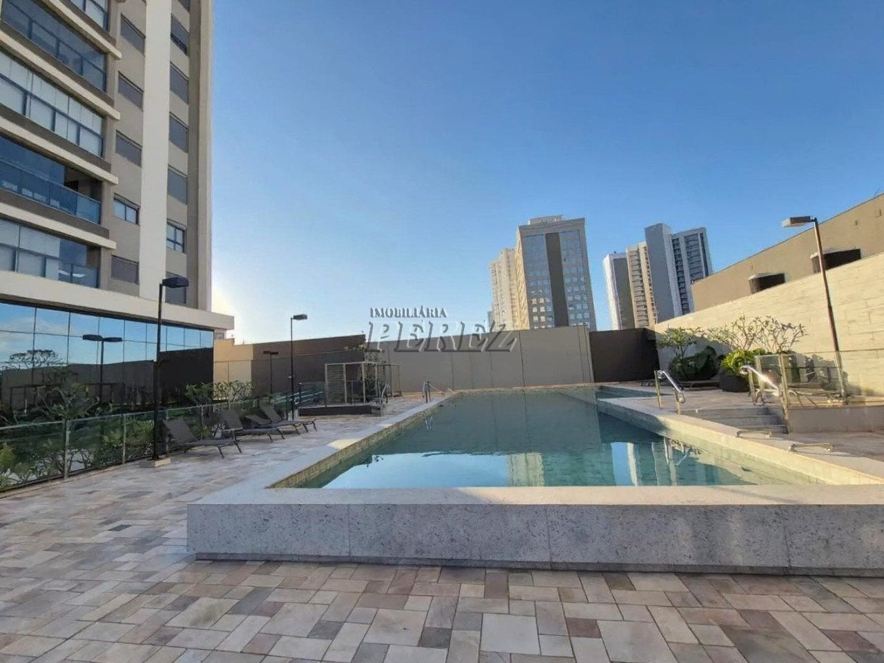 Apartamento para venda e locação no Terrazza Di Rimini na região sul de Londrina