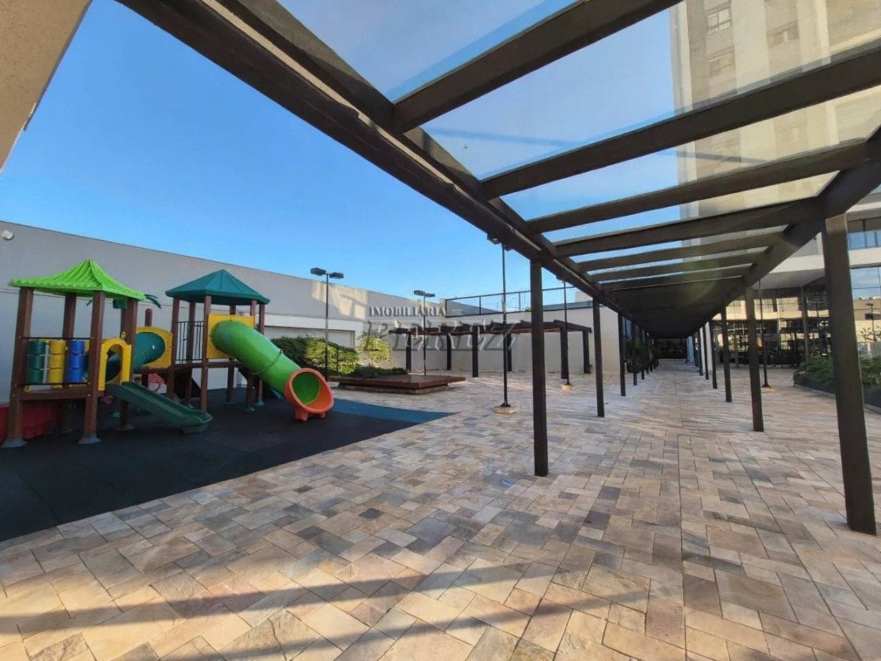Apartamento para venda e locação no Terrazza Di Rimini na região sul de Londrina