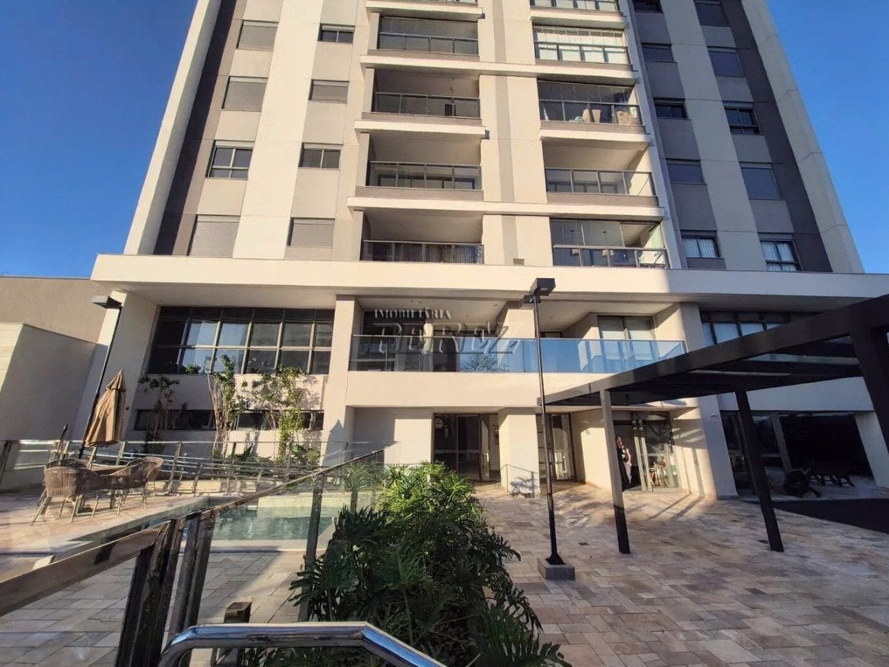 Apartamento para venda e locação no Terrazza Di Rimini na região sul de Londrina