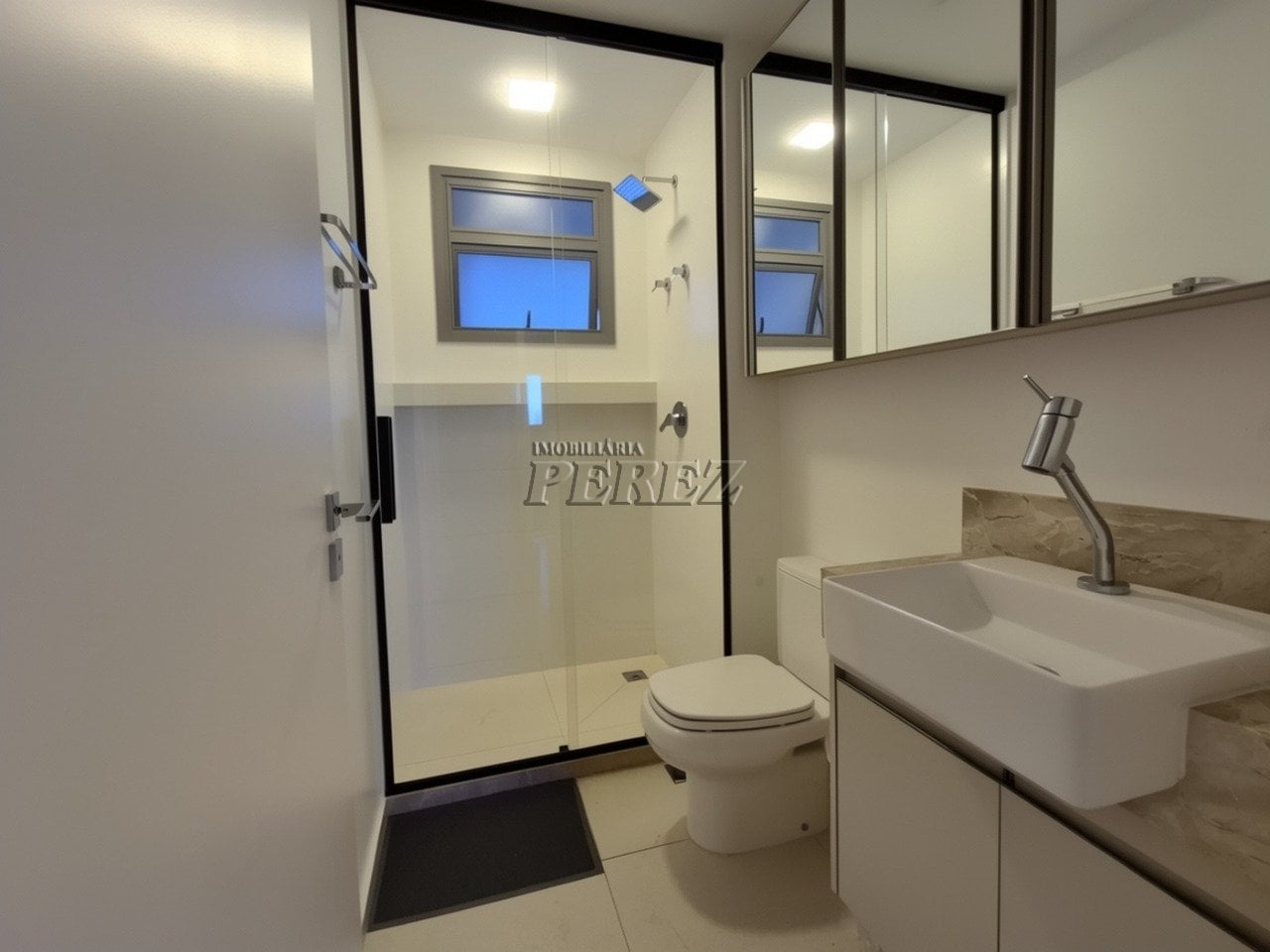 Apartamento para venda e locação no Terrazza Di Rimini na região sul de Londrina
