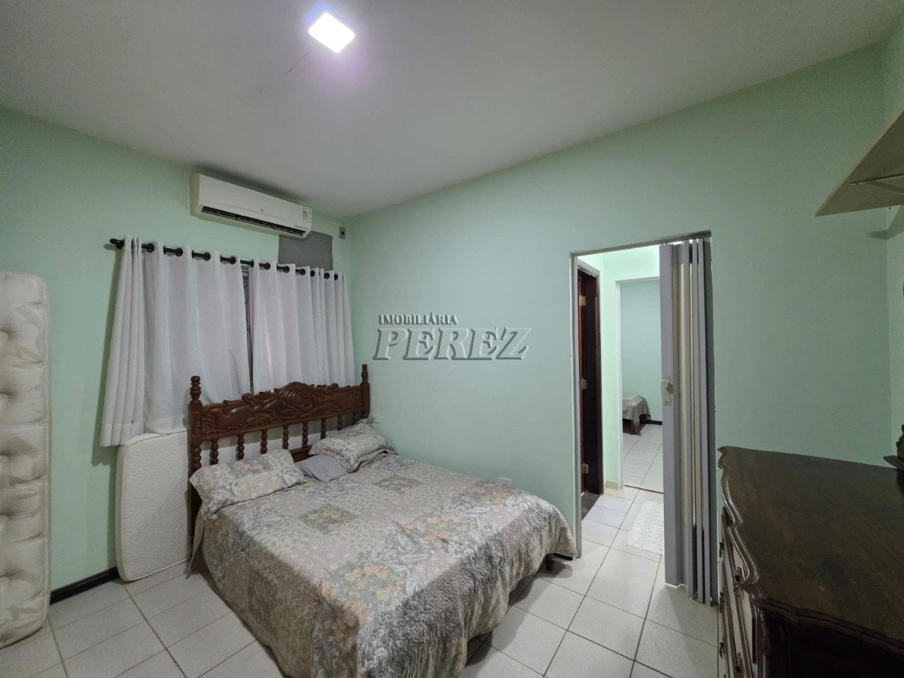 Casa à venda e locação na região leste de Londrina - Santos Dumont
