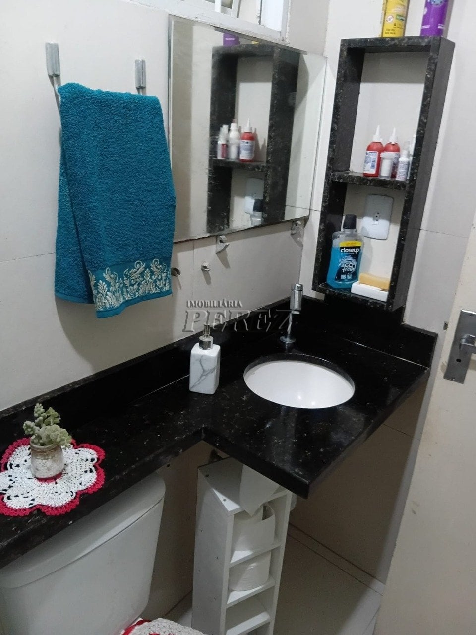 Apartamento à venda no Residencial Jamaica, região oeste de Londrina