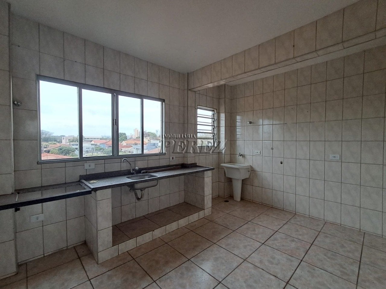 Apartamento para alugar na região central de Londrina - Rua Ártico
