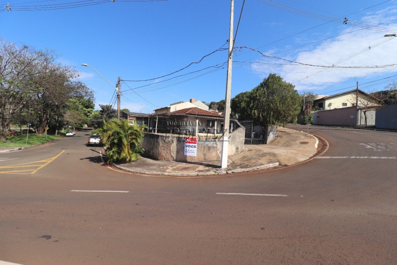 Imovel comercial a venda frente para 10 dezembro região central