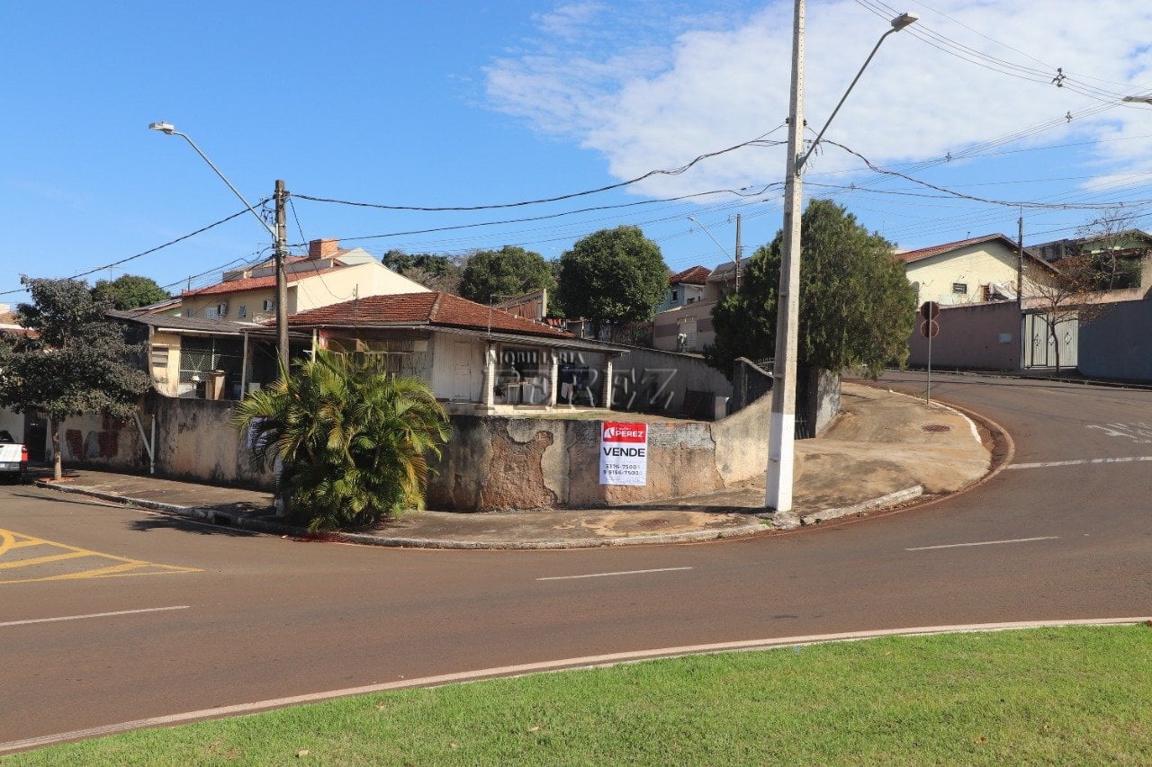 Imovel comercial a venda frente para 10 dezembro região central