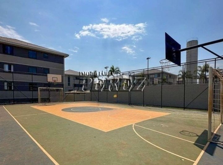 Apartamento à venda no Residencial Trancoso na região norte de Londrina