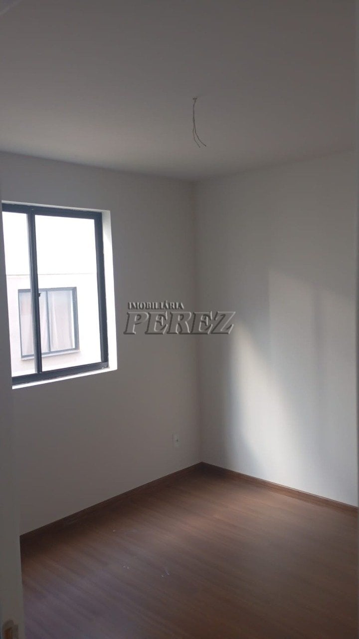 Apartamento à venda no Residencial Trancoso na região norte de Londrina