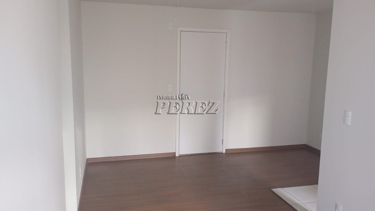 Apartamento à venda no Residencial Trancoso na região norte de Londrina
