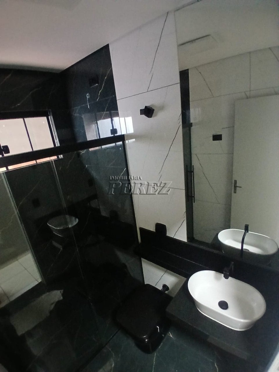 Casa à venda na região leste de Londrina - Residencial Vila Romana