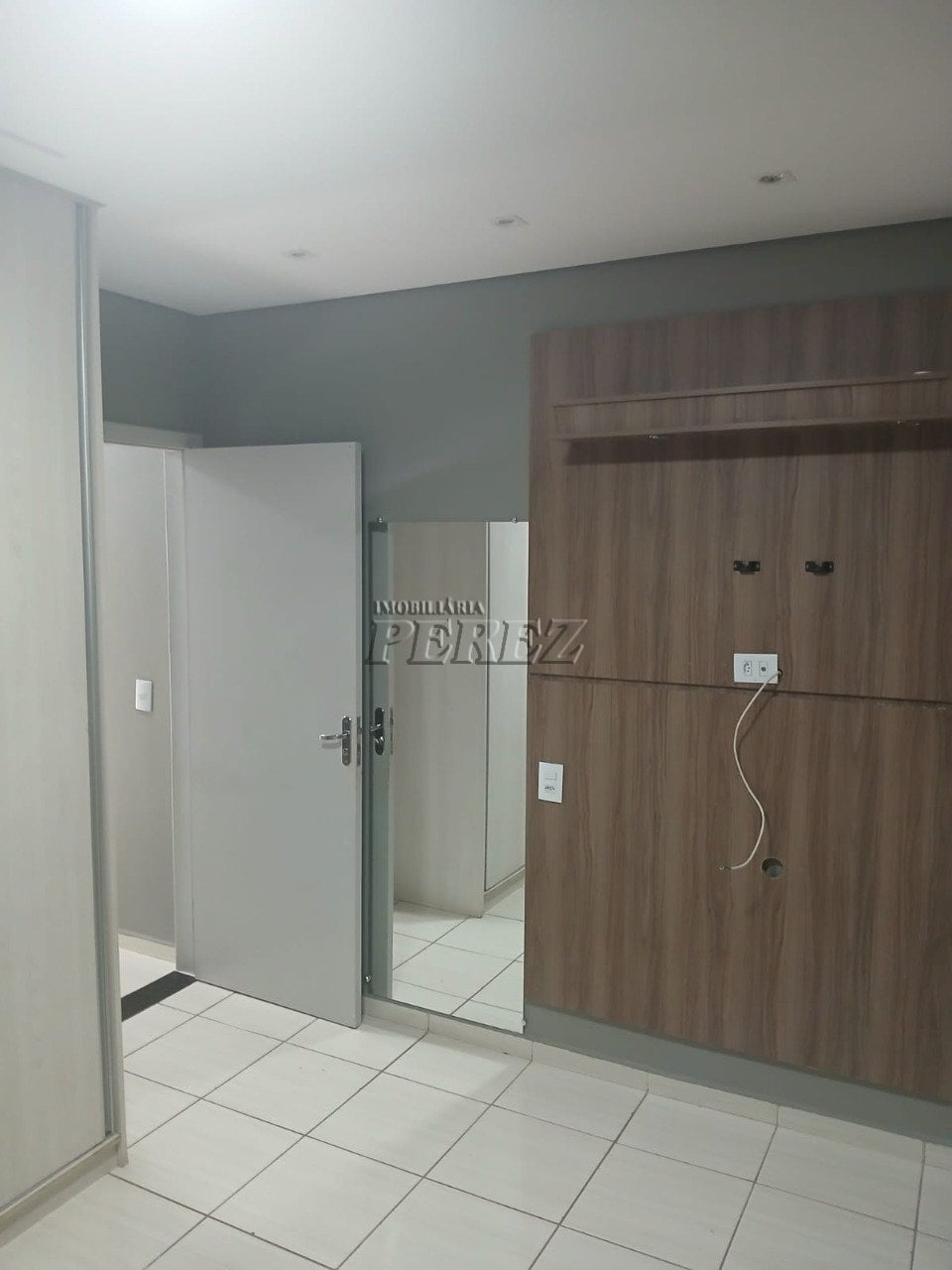 Casa à venda na região leste de Londrina - Residencial Vila Romana