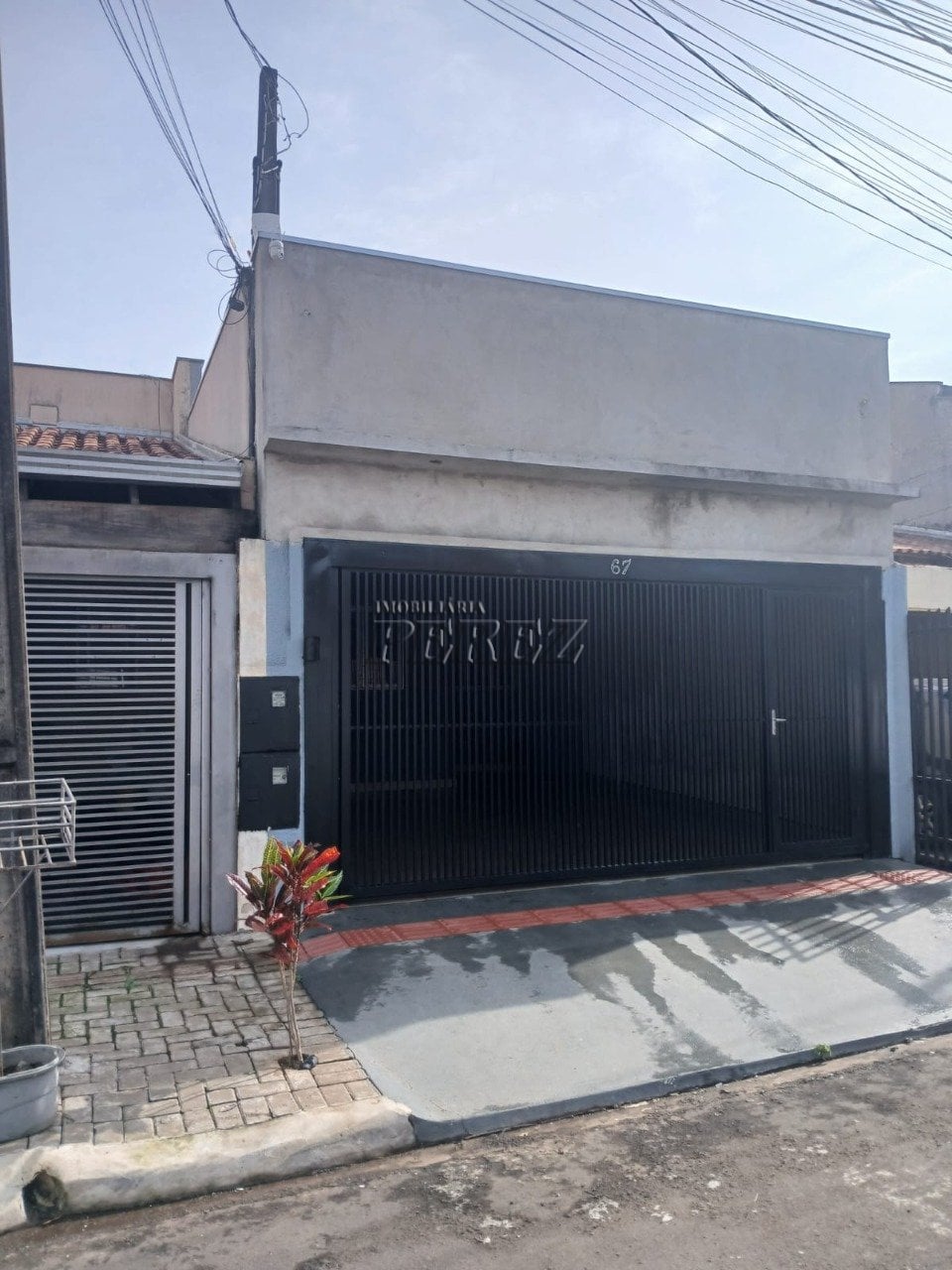Casa à venda na região leste de Londrina - Residencial Vila Romana