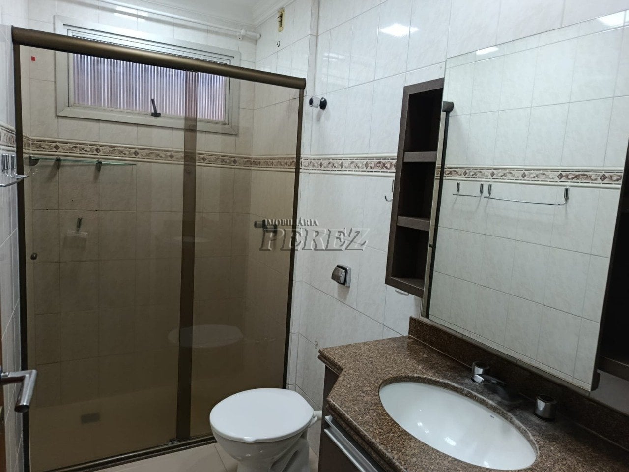 Apartamento à venda no Edifício Torres Brasil - Centro de Londrina