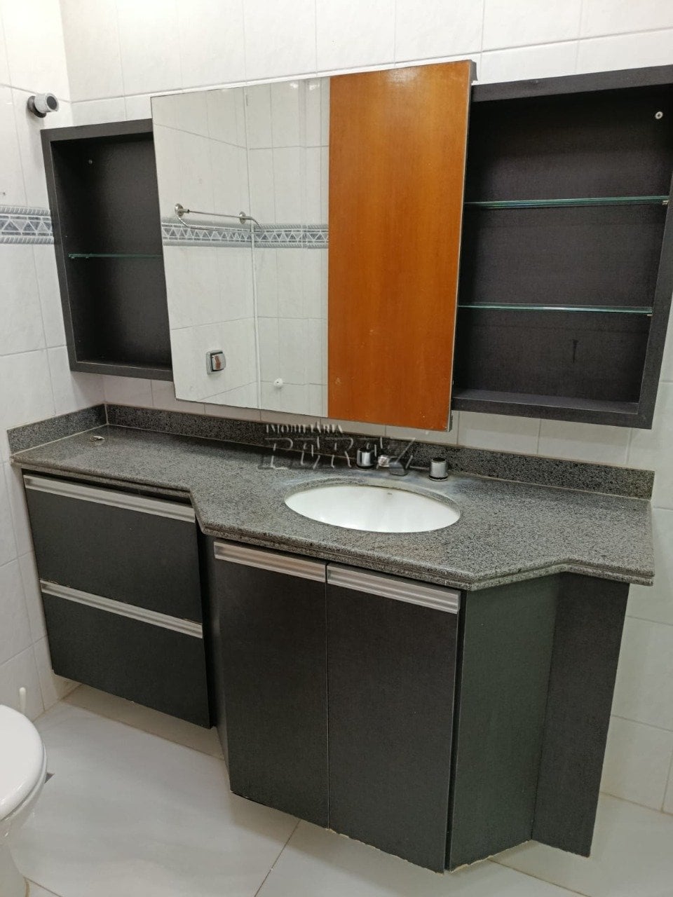 Apartamento à venda no Edifício Torres Brasil - Centro de Londrina
