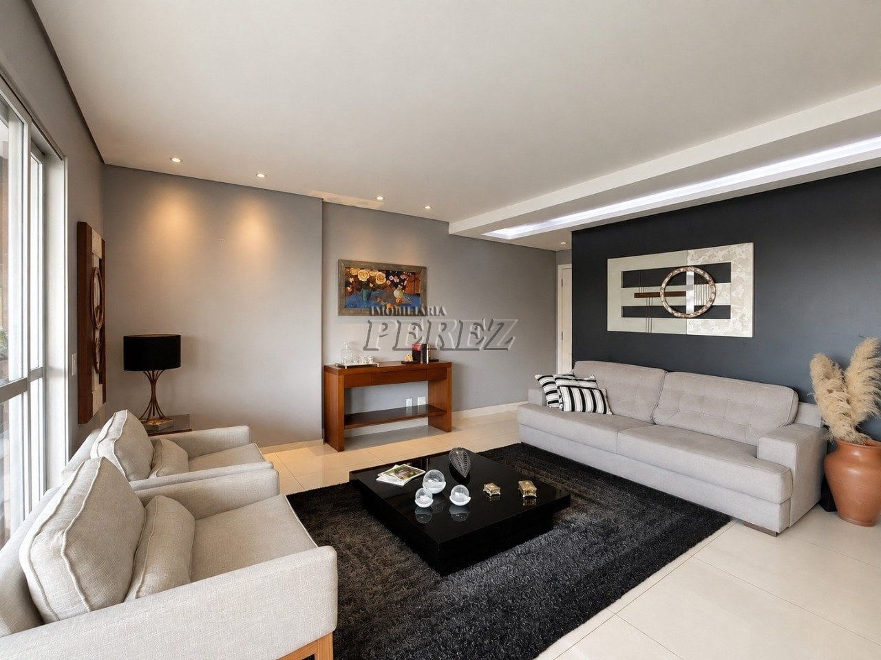 Apartamento à venda no Edifício Joan Miró - Região sul de Londrina
