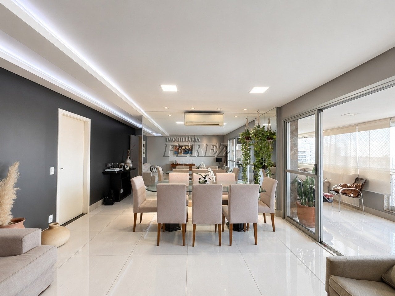 Apartamento à venda no Edifício Joan Miró - Região sul de Londrina
