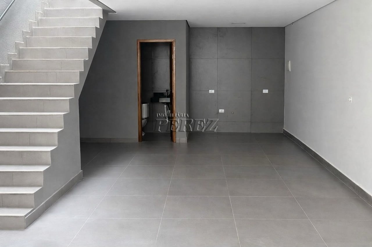 Casa à venda no Coliseu, região norte de Londrina