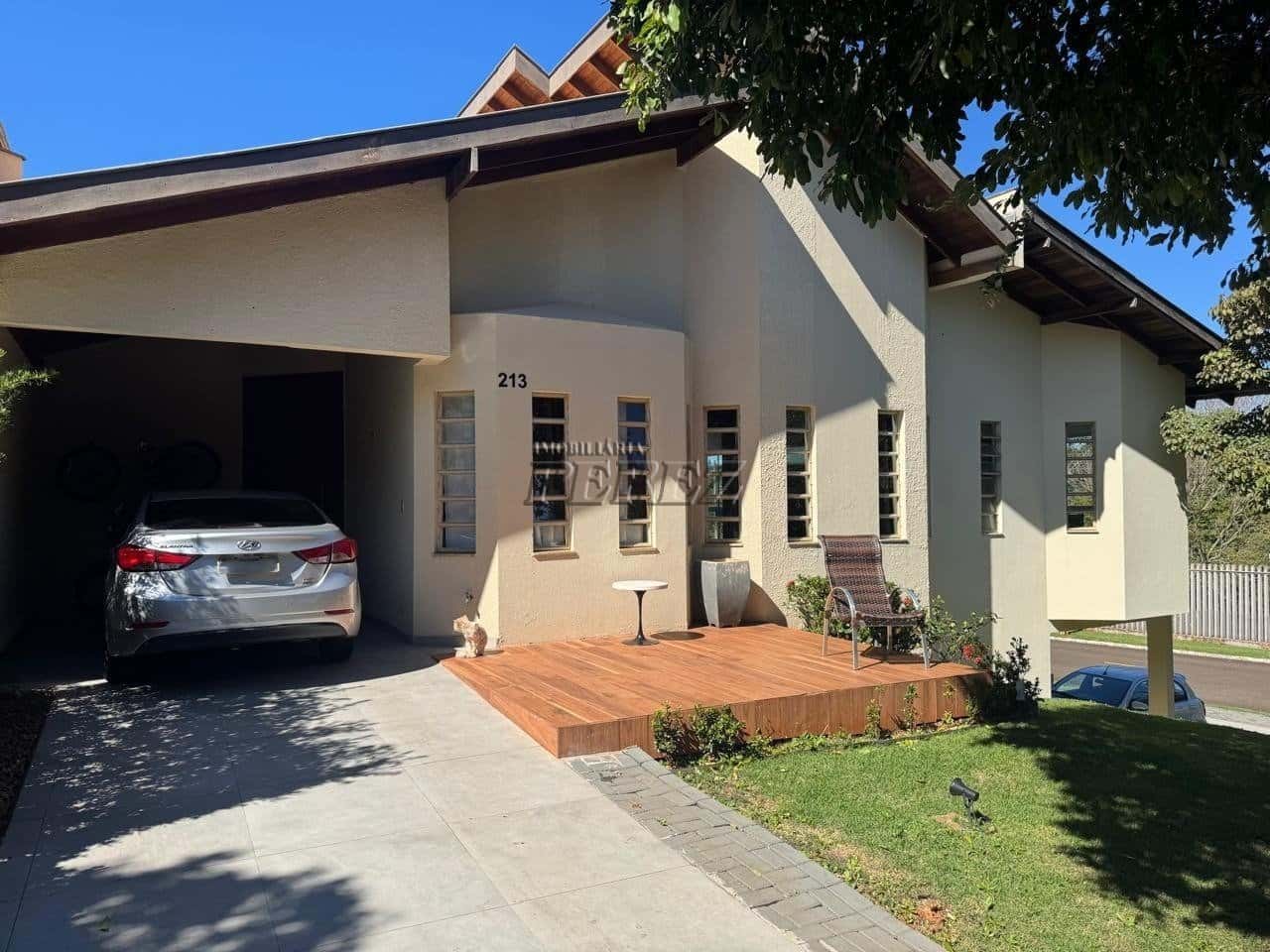 Casa à venda no Condomínio Havana, região leste de Londrina — foto principal