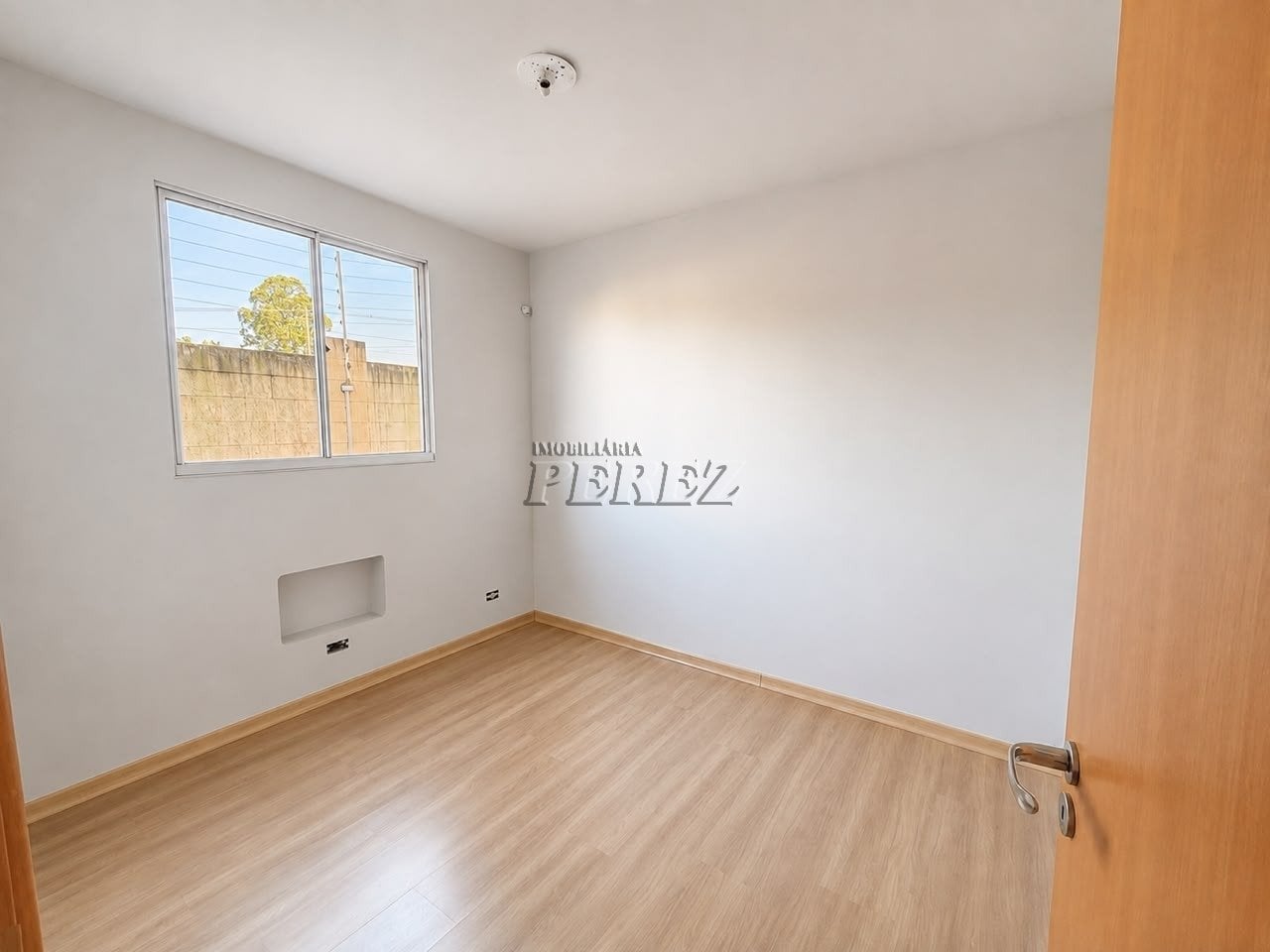 Apartamento para alugar no Londres Spazio, região norte de Londrina