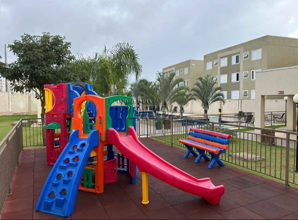 Apartamento à venda no Laguna Málaga na região leste de Londrina - Acquaville