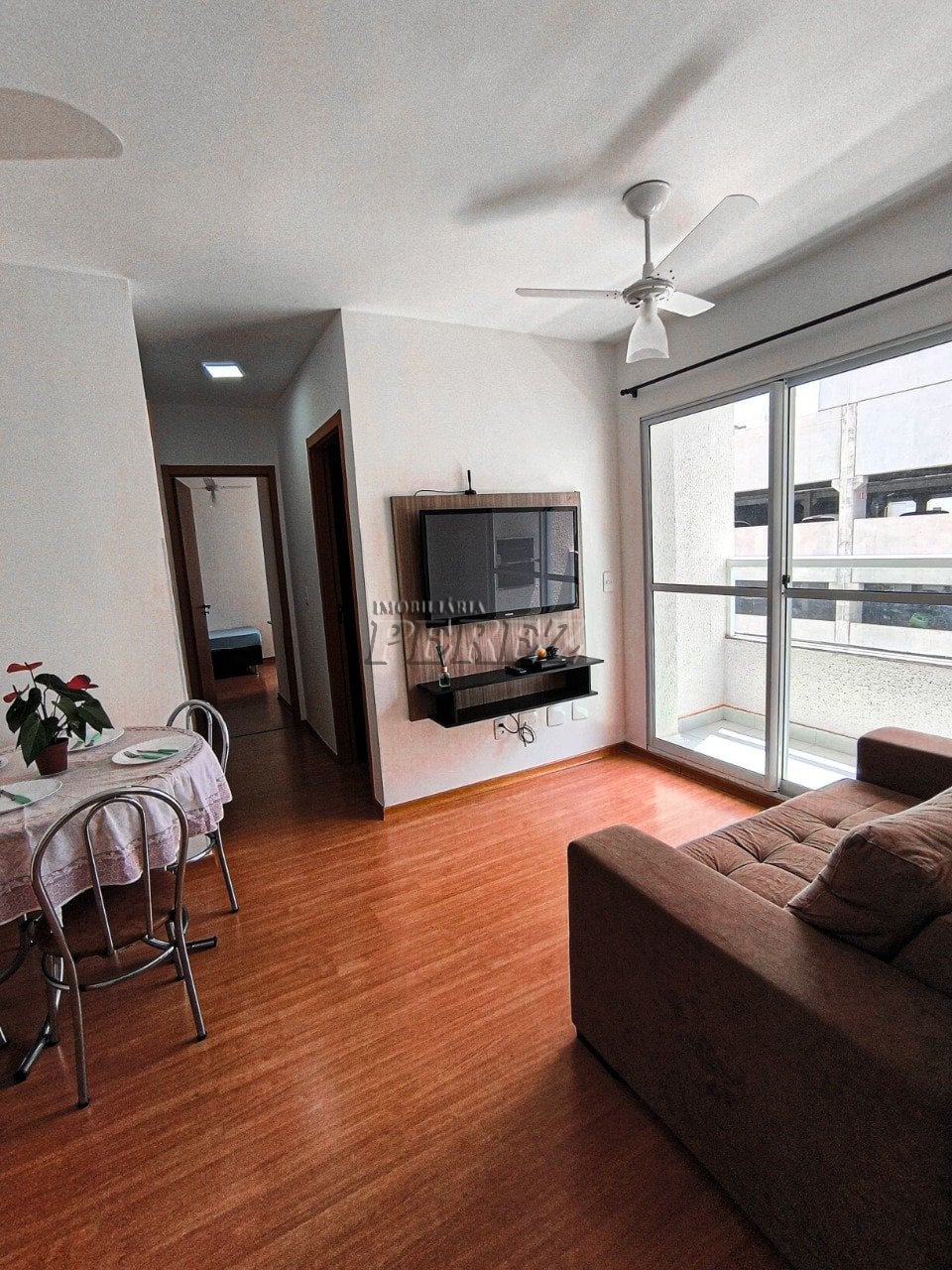 Apartamento para aluigar no Edifício La Savona na região sul de Londrina