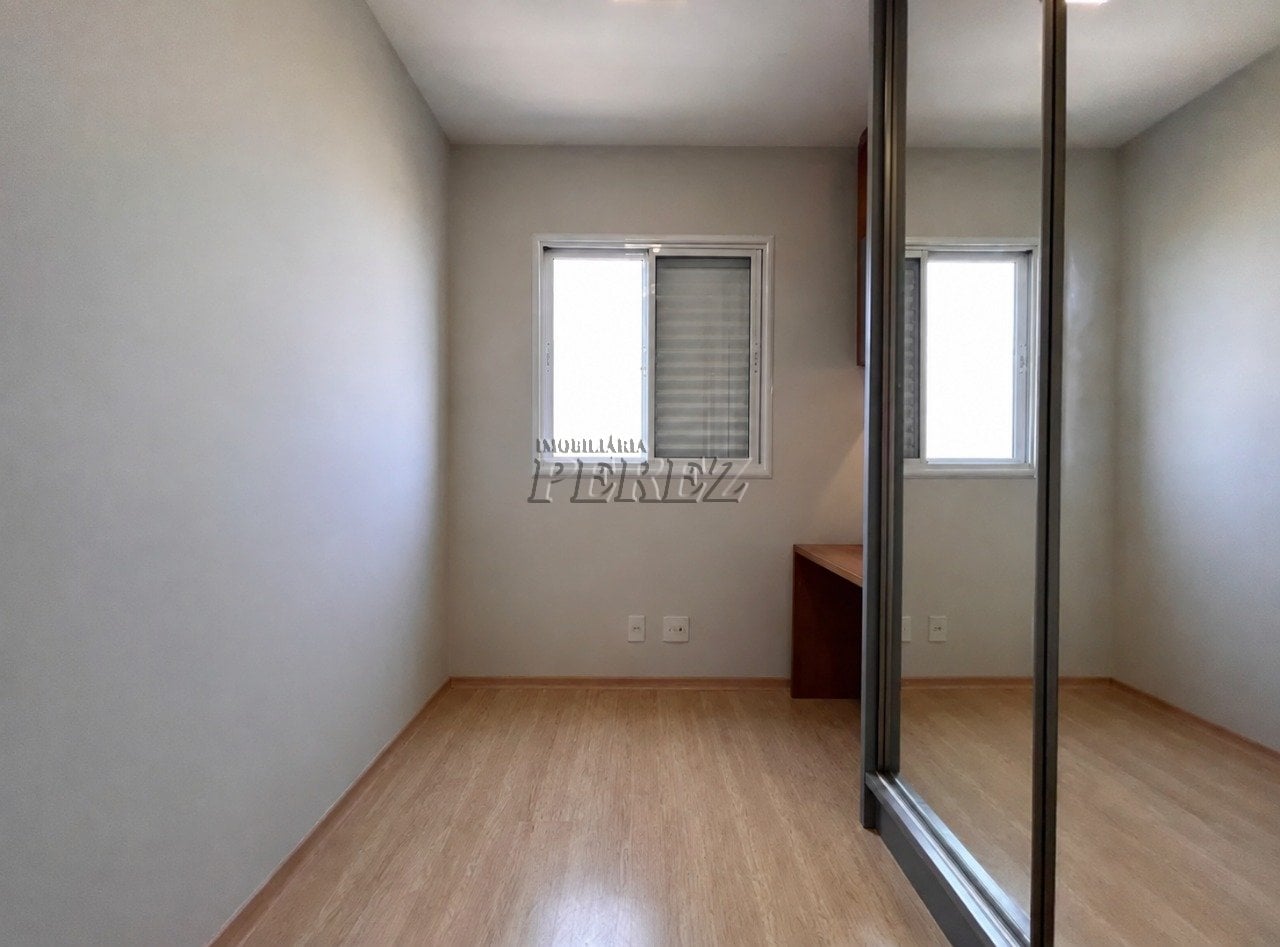 Apartamento com 2 Quartos para alugar, Edifício Boulevard Village