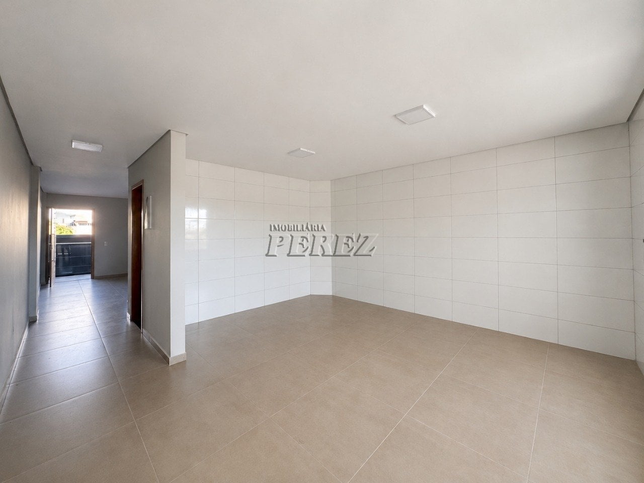 Casa com 3 Quartos à venda, 220m² - Ouro Verde