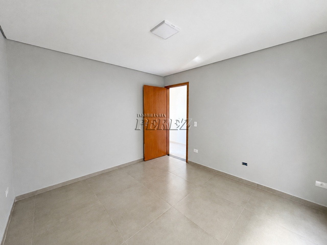 Casa com 3 Quartos à venda, 220m² - Ouro Verde