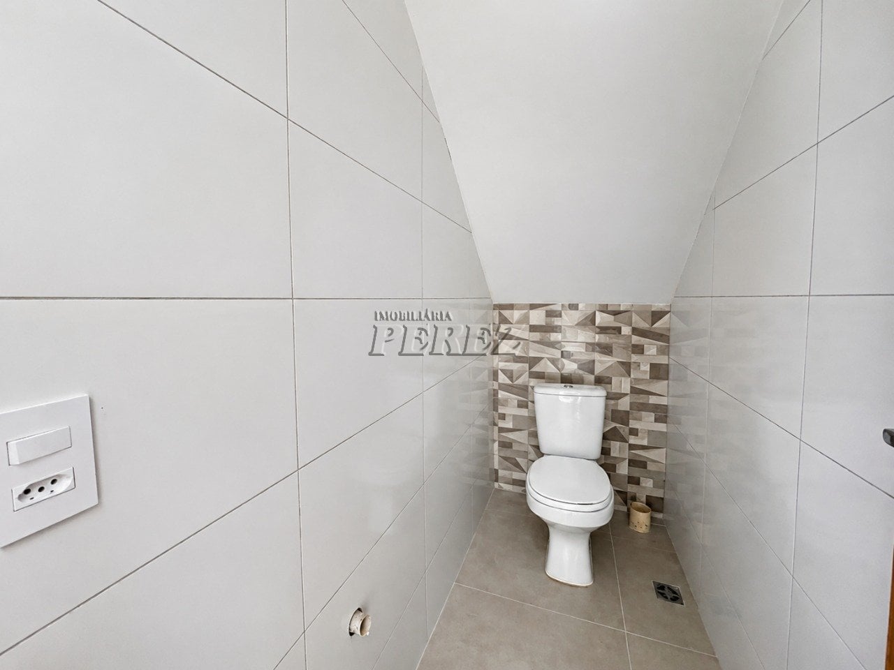 Casa com 3 Quartos à venda, 220m² - Ouro Verde