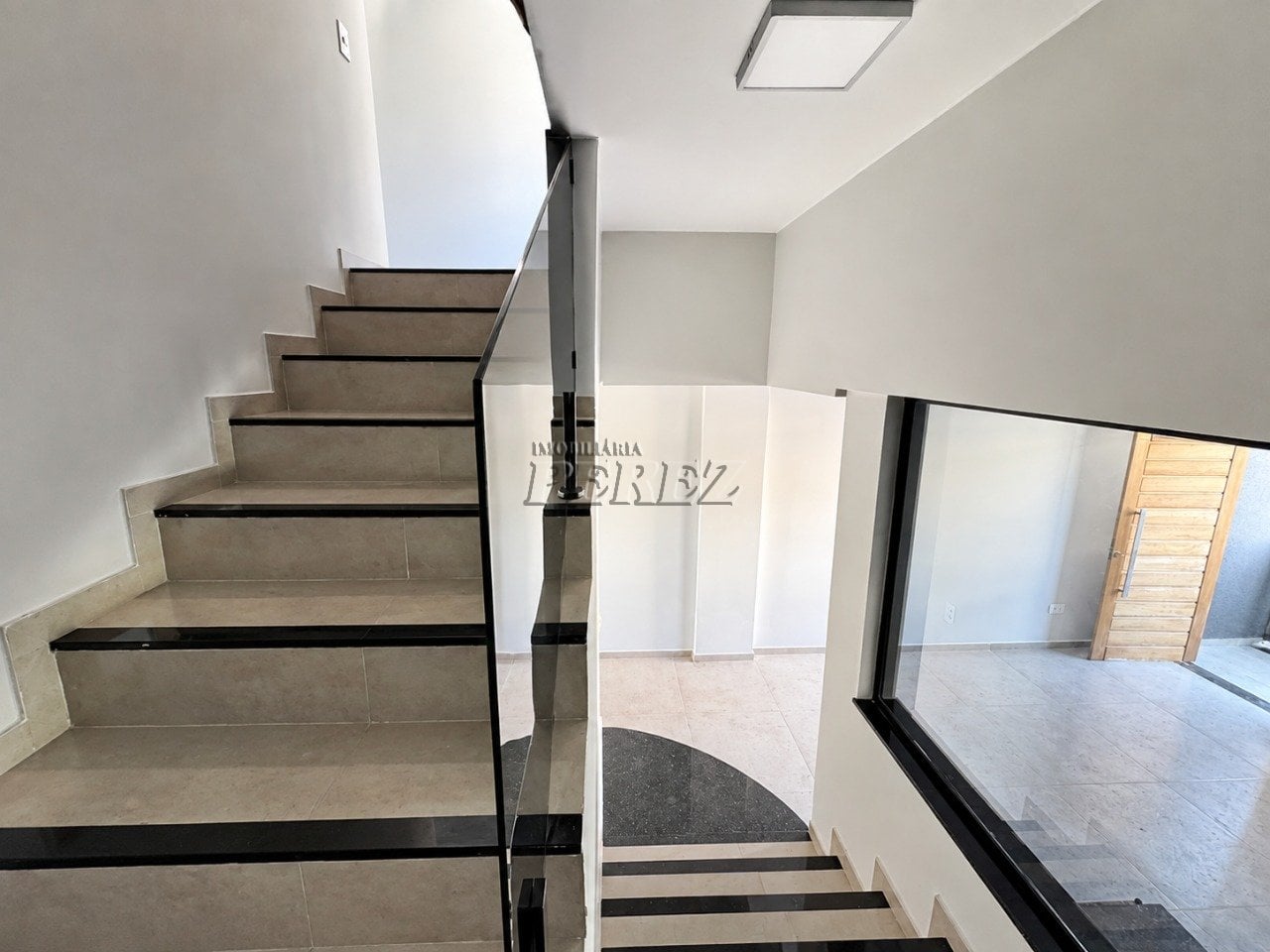 Casa com 3 Quartos à venda, 220m² - Ouro Verde