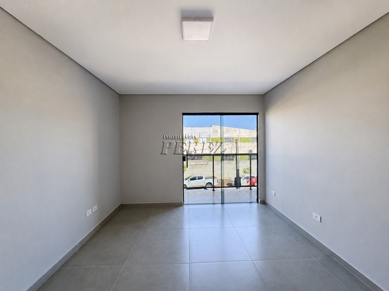 Casa com 3 Quartos à venda, 220m² - Ouro Verde