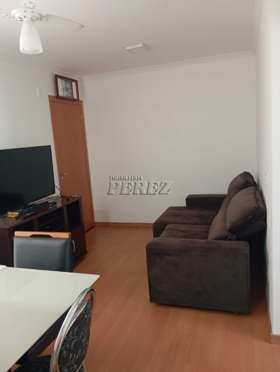 Apartamento à venda no Condomínio Parque Lima, região norte de Londrina