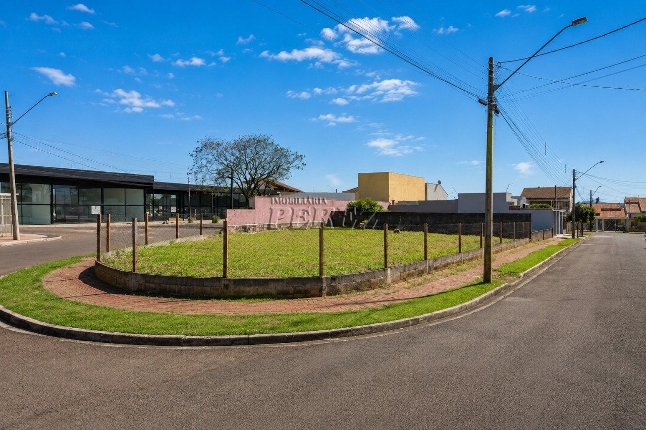 Terreno a venda próximo da Av Saul Elkind em Londrina