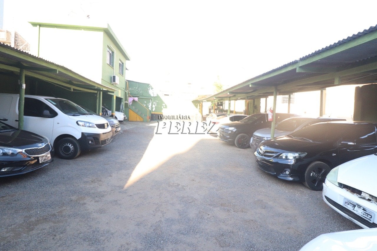 Imóvel comercial a venda na Avenida Senador Souza Naves no centro